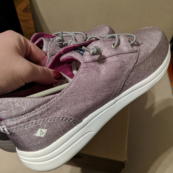 Sperry Baycoast Sneaker - Picture 6 of 8